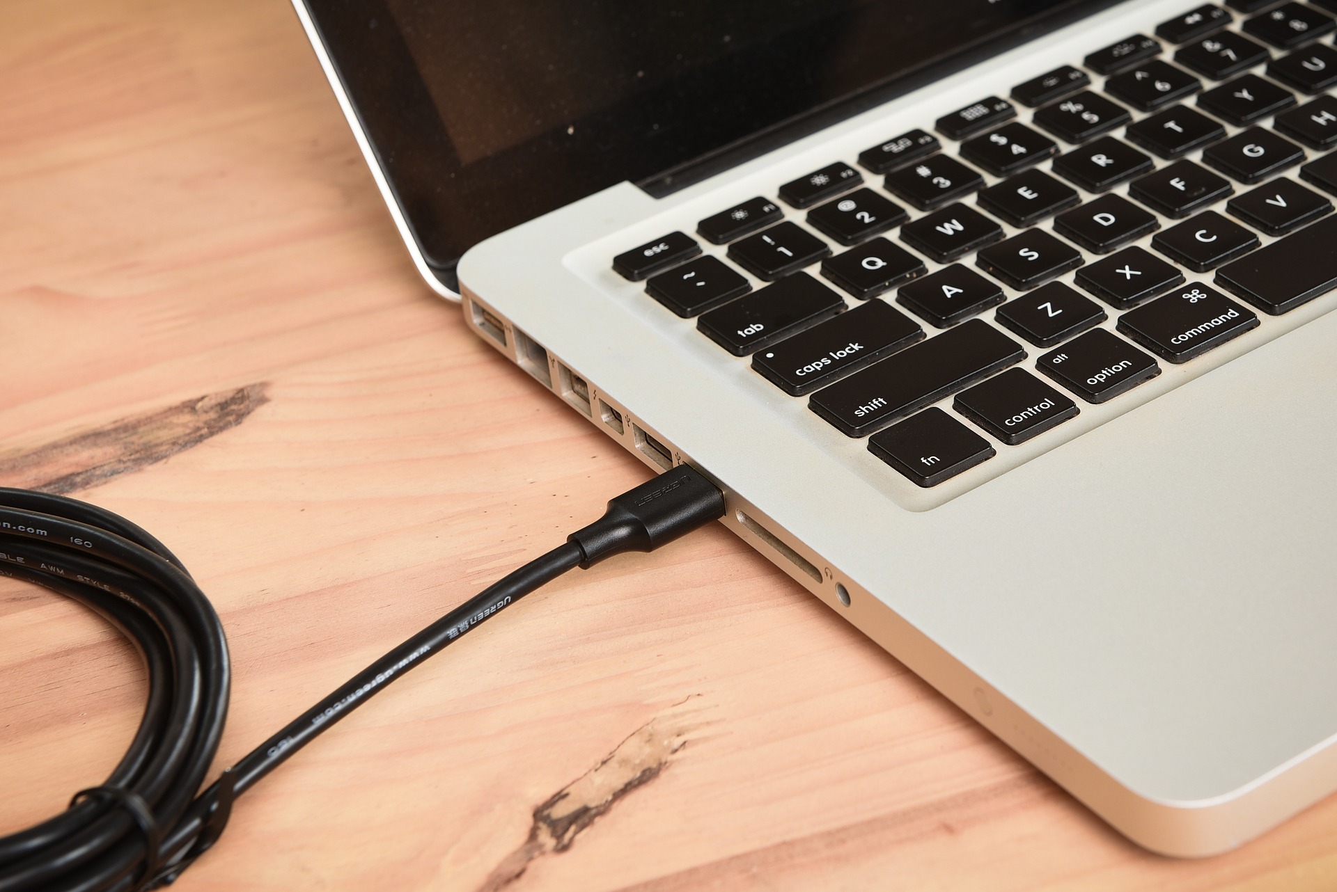 How To Connect Ethernet To Laptop Without Port